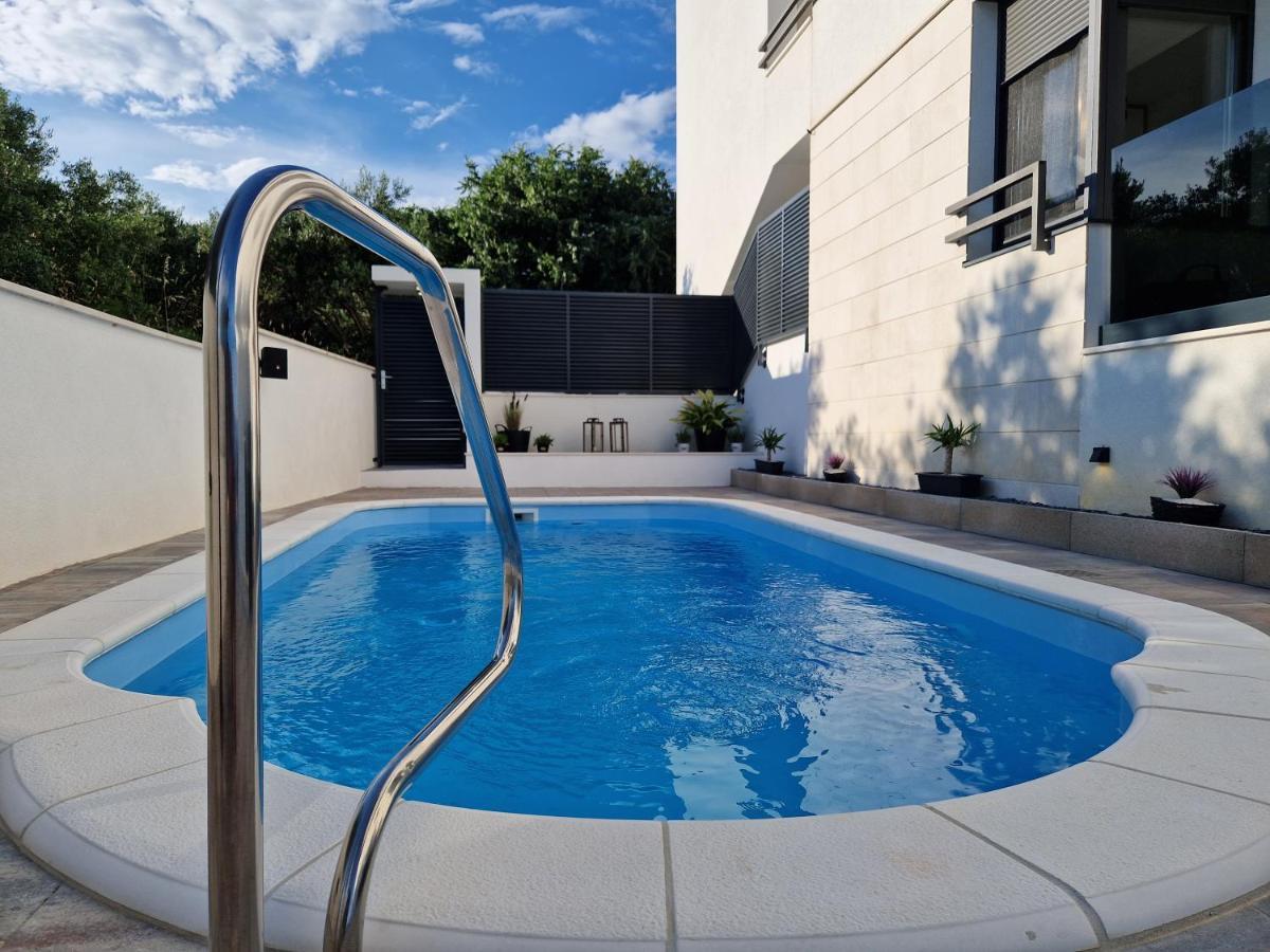 Apartman Marcelina 1 With Private Pool Trogir Luaran gambar